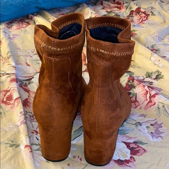 Rust colored booties - Picture 8 of 8